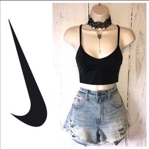 🌼NIKE black sports bra